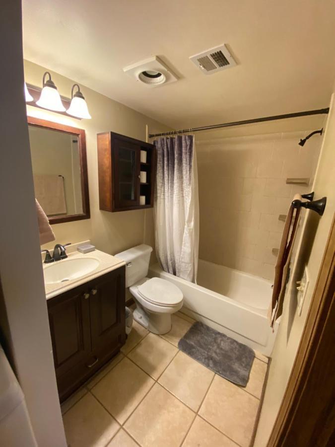 Apartment Great Lower Level 1-bedroom On Scenic Bluff Creek Park *
